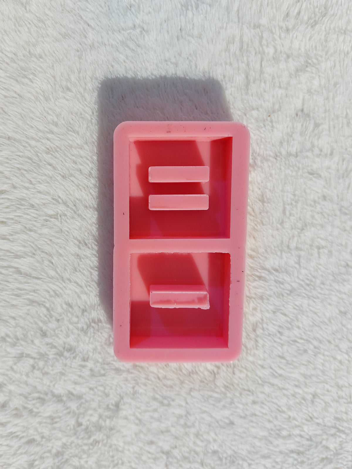 Silicone molds are ring holder stands in various shapes (hexagonal, circular, square, or heart-shaped) and are used for casting resin, wax, pottery, or polymer clay.