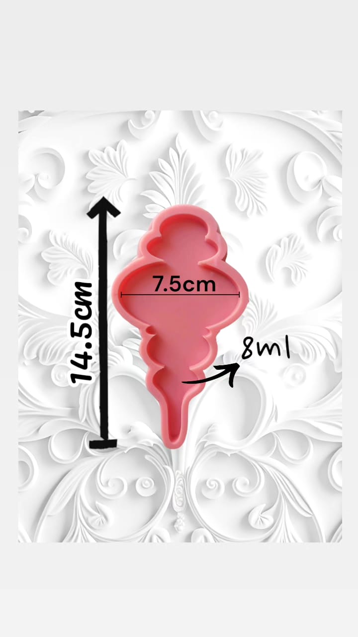 A large, single-cavity silicone mold, taking on a decorative vertical shape resembling traditional lanterns or Islamic motifs, combines simplicity and elegance in the final design it will produce size 14.5*7.5 cm