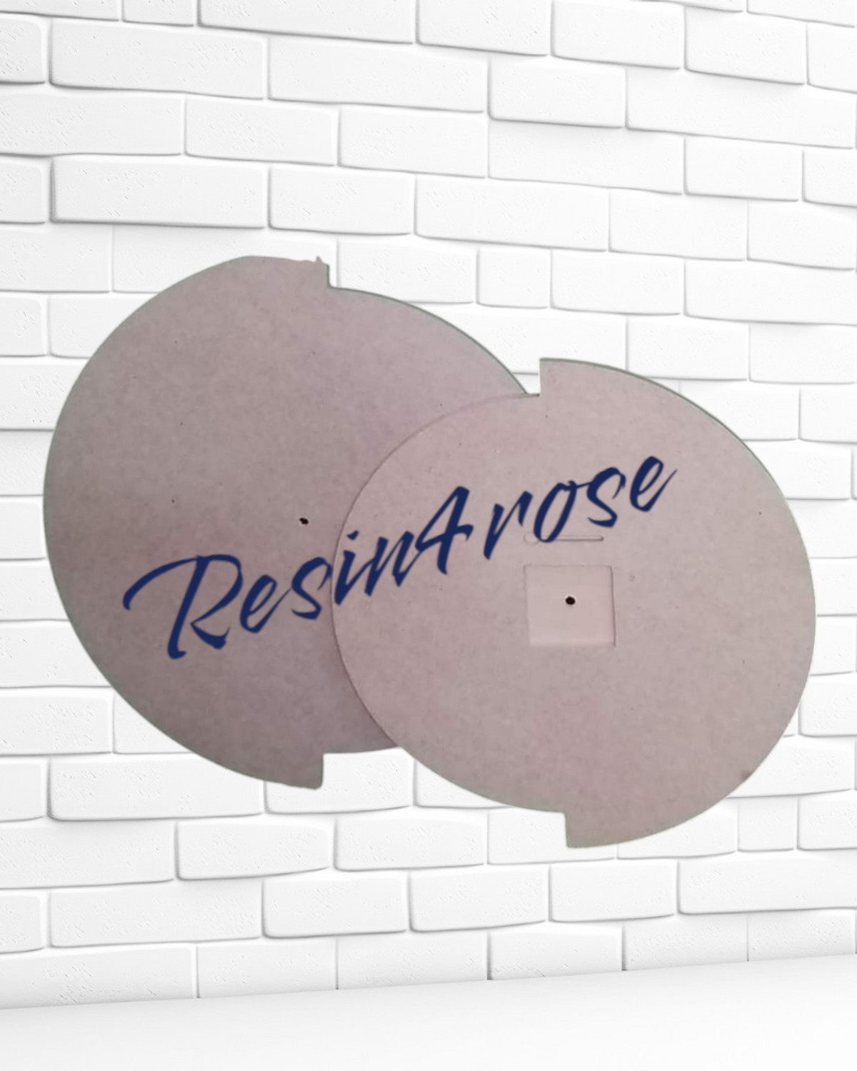 Round wooden bases, specially designed and manufactured for the production of artistic wall clocks