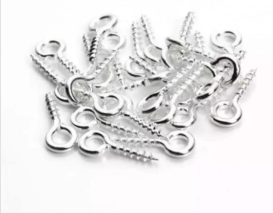 Eye pins with a screw head are small but essential pieces in handicrafts and accessory making, especially in resin and polymer clay projects