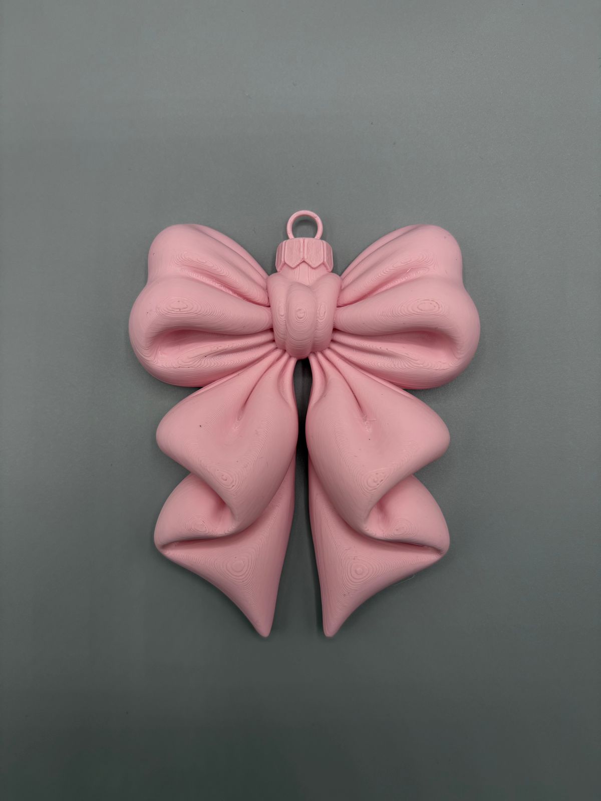 Silicone mold Designed for casting materials such as resin, pottery, wax, or plaster. Length: 10 cm, Width: 8 cm